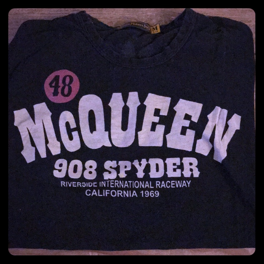 JOMO McQueen 908 Spyder tee